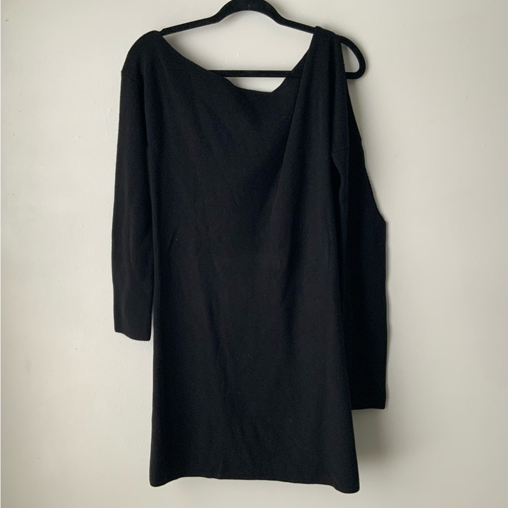 NWT TOBI Olivia Cold Shoulder Sweater Dress Mob Wife LBD Large Black - Picture 2 of 9